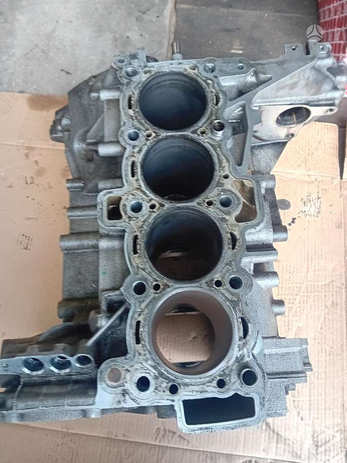 Land Rover Range Rover Velar детали двигателя