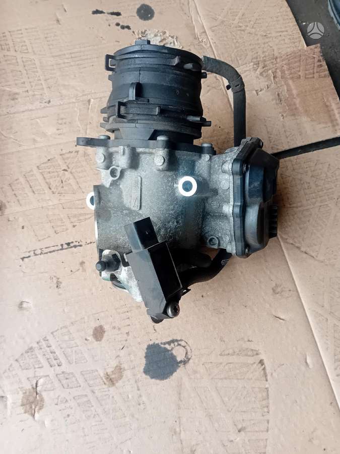 Land Rover Range Rover Velar engine parts