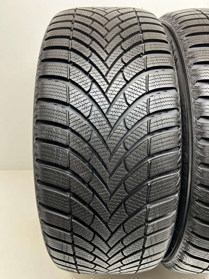 Semperit SpeedGrip 5 2023m, winter 245/45 R19