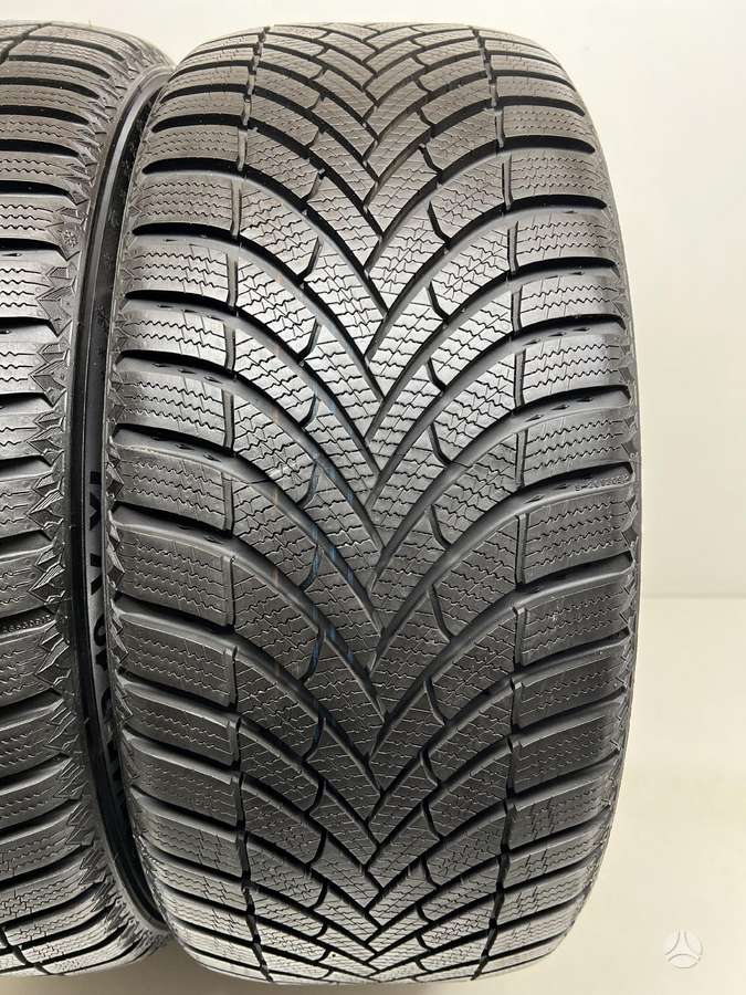 Semperit SpeedGrip 5 2023m, winter 245/45 R19