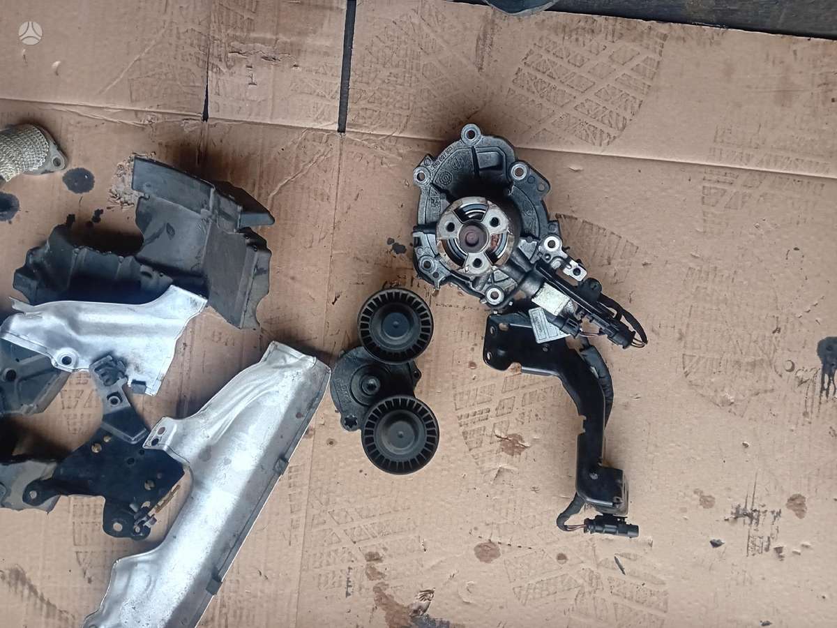 Land Rover Range Rover Velar engine parts