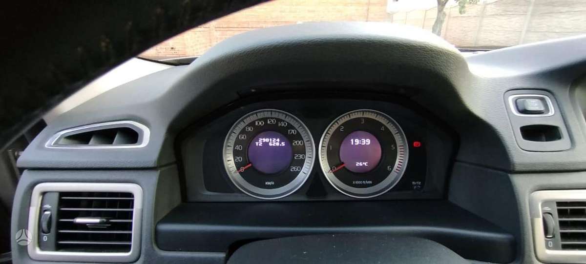 Volvo V70, 2.0 l., universalas