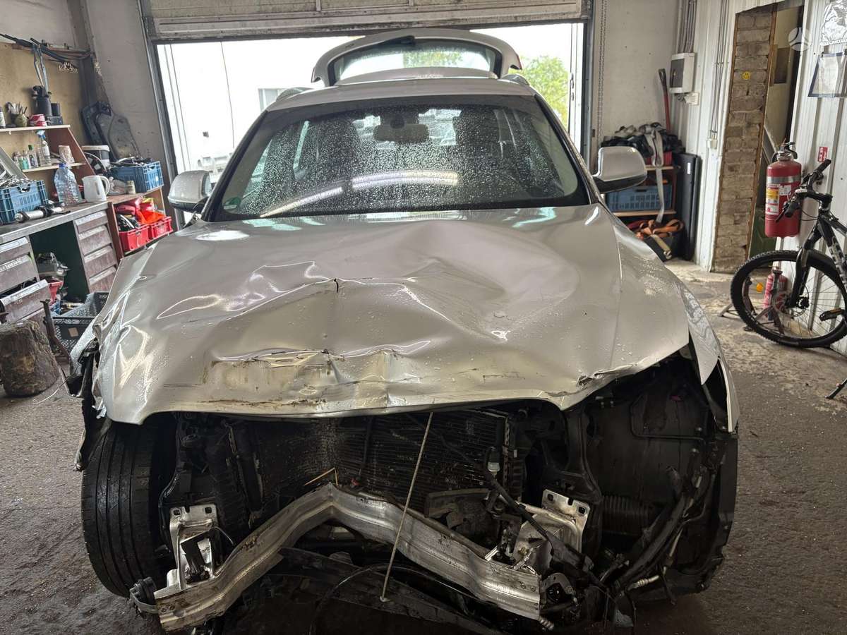 Audi Q5 37068366700