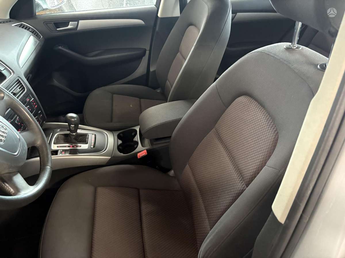 Audi Q5 37068366700