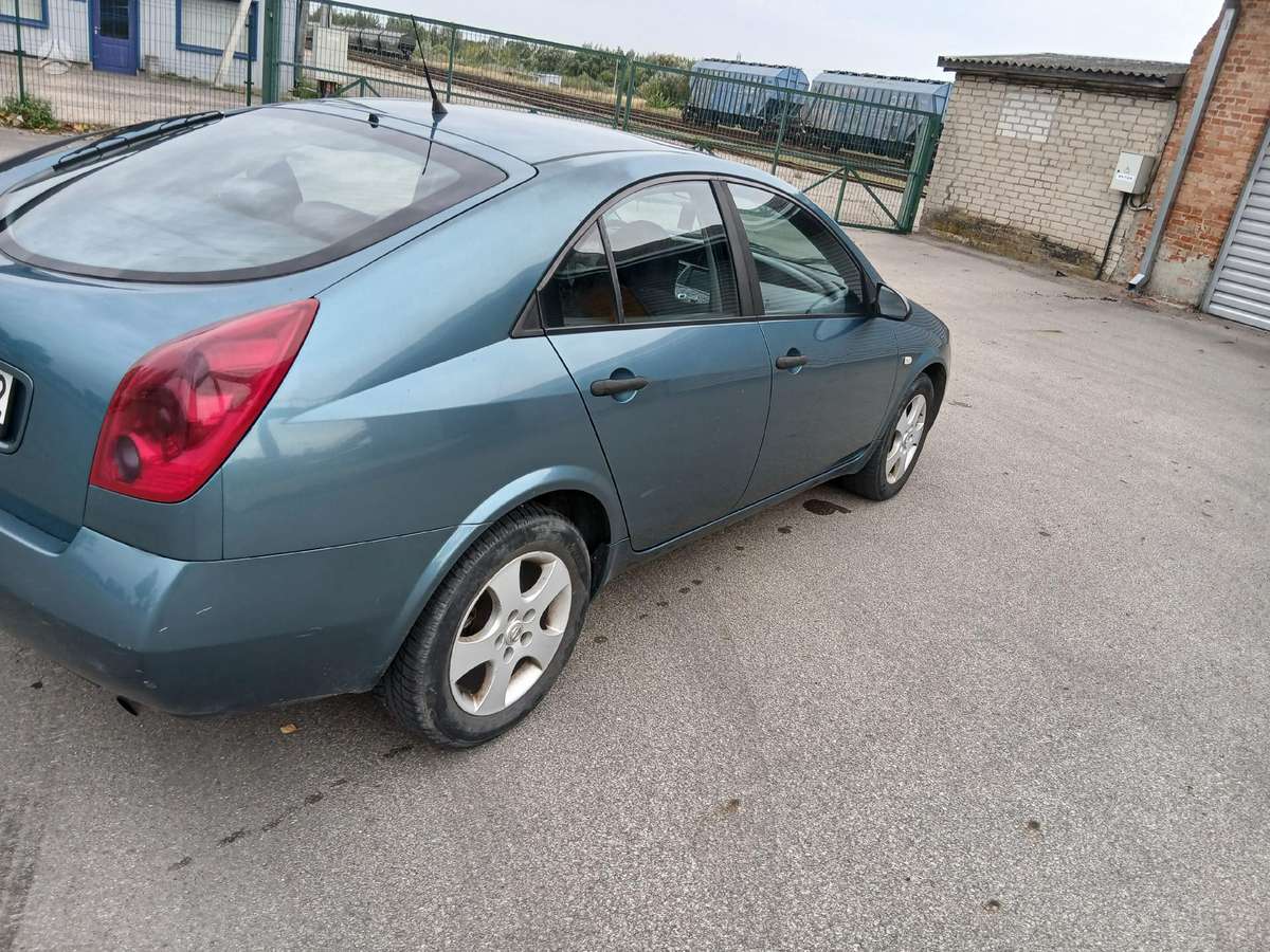 Nissan Primera, 2.2 l., hatchback