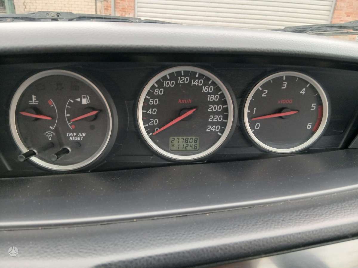 Nissan Primera, 2.2 l., hatchback