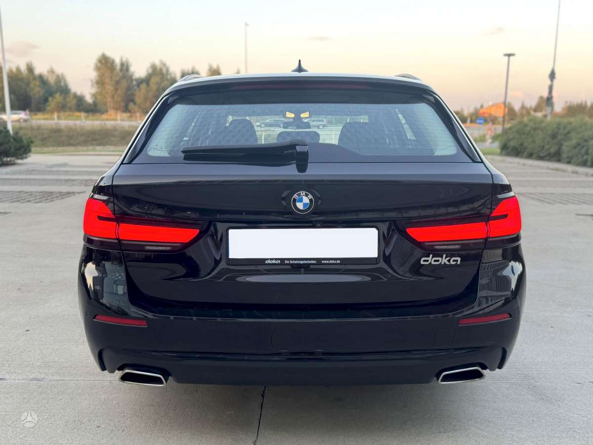 BMW 520, 2.0 l., wagon