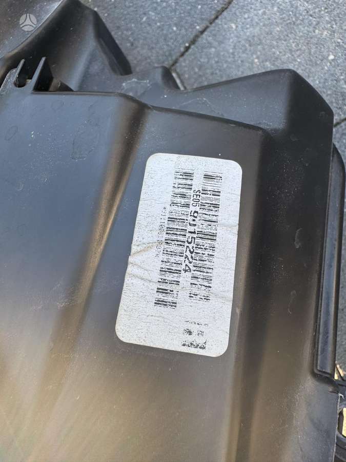 Toyota Sienna bumpers, lights