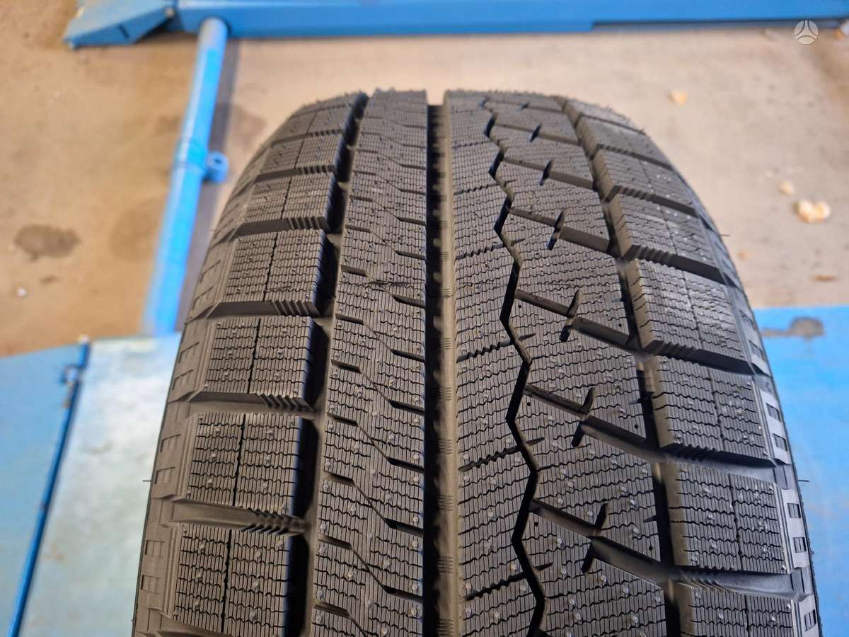 Sailun ARCTIC, winter 225/50 R17
