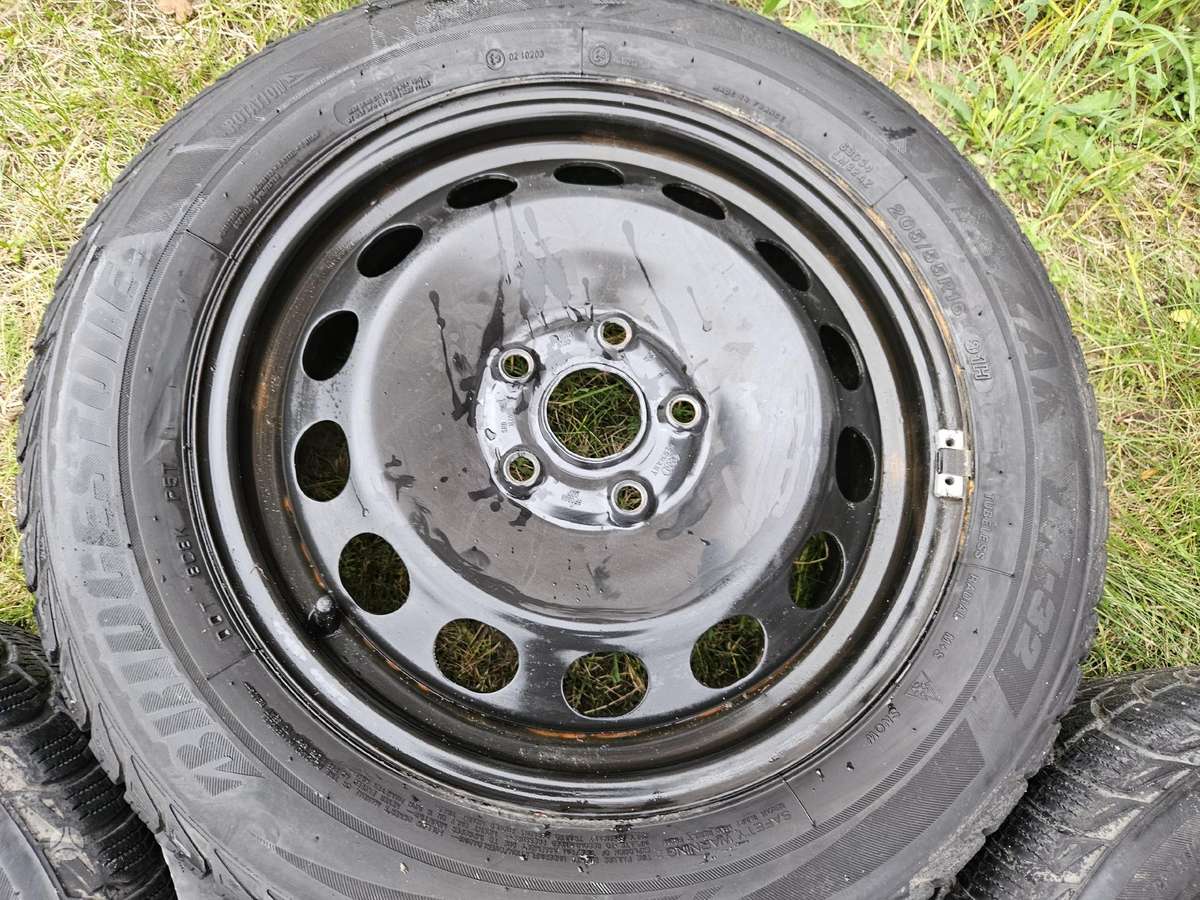Audi A3, stamped steel, R16