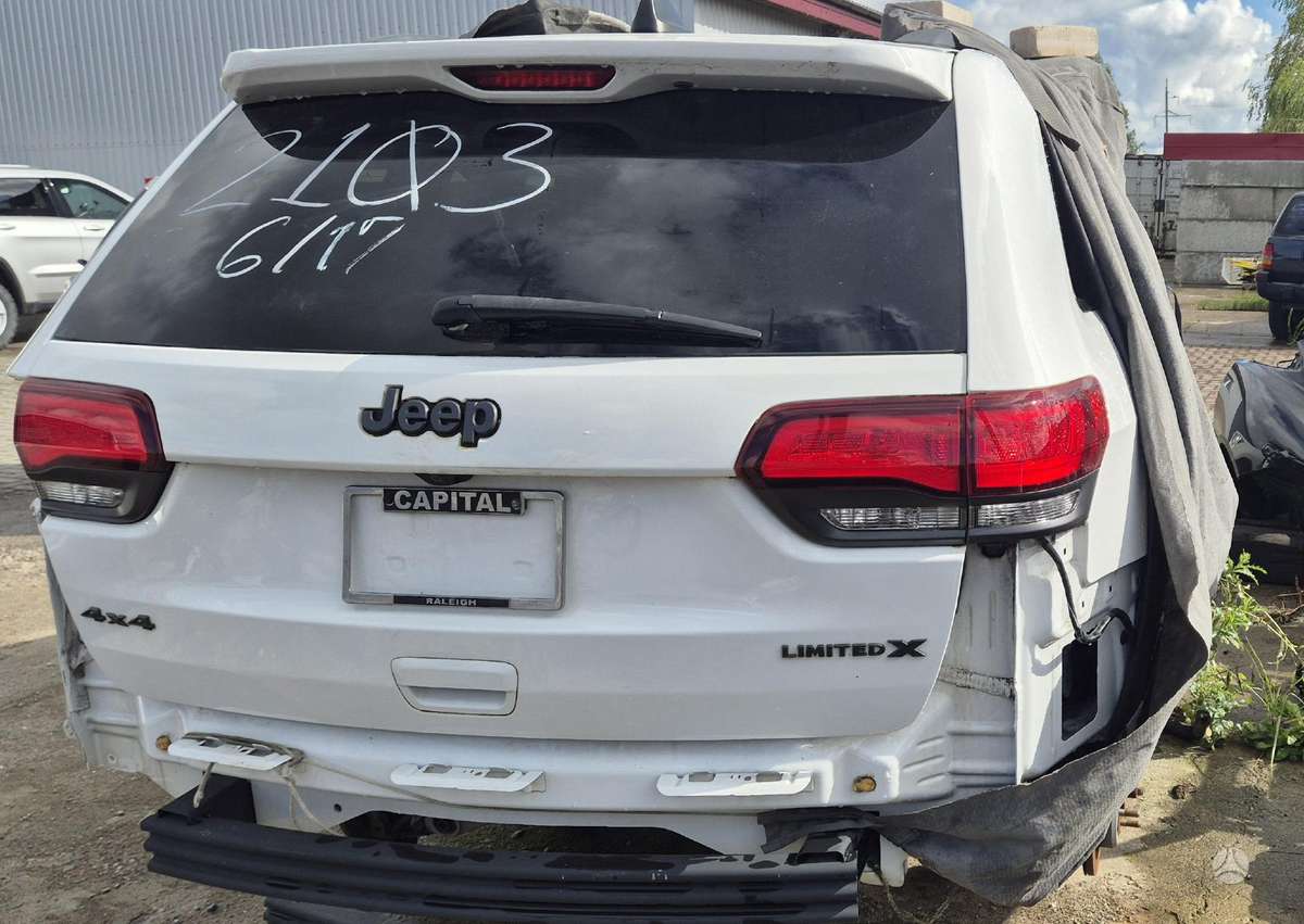 Jeep Grand Cherokee детали кузова