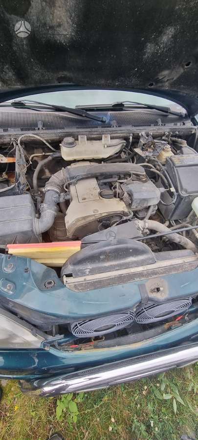 Mercedes-Benz W124
