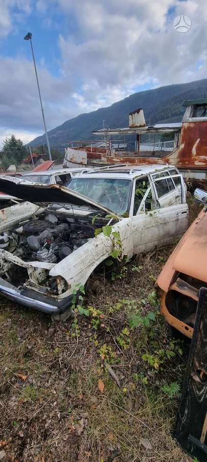 Mercedes-Benz 200