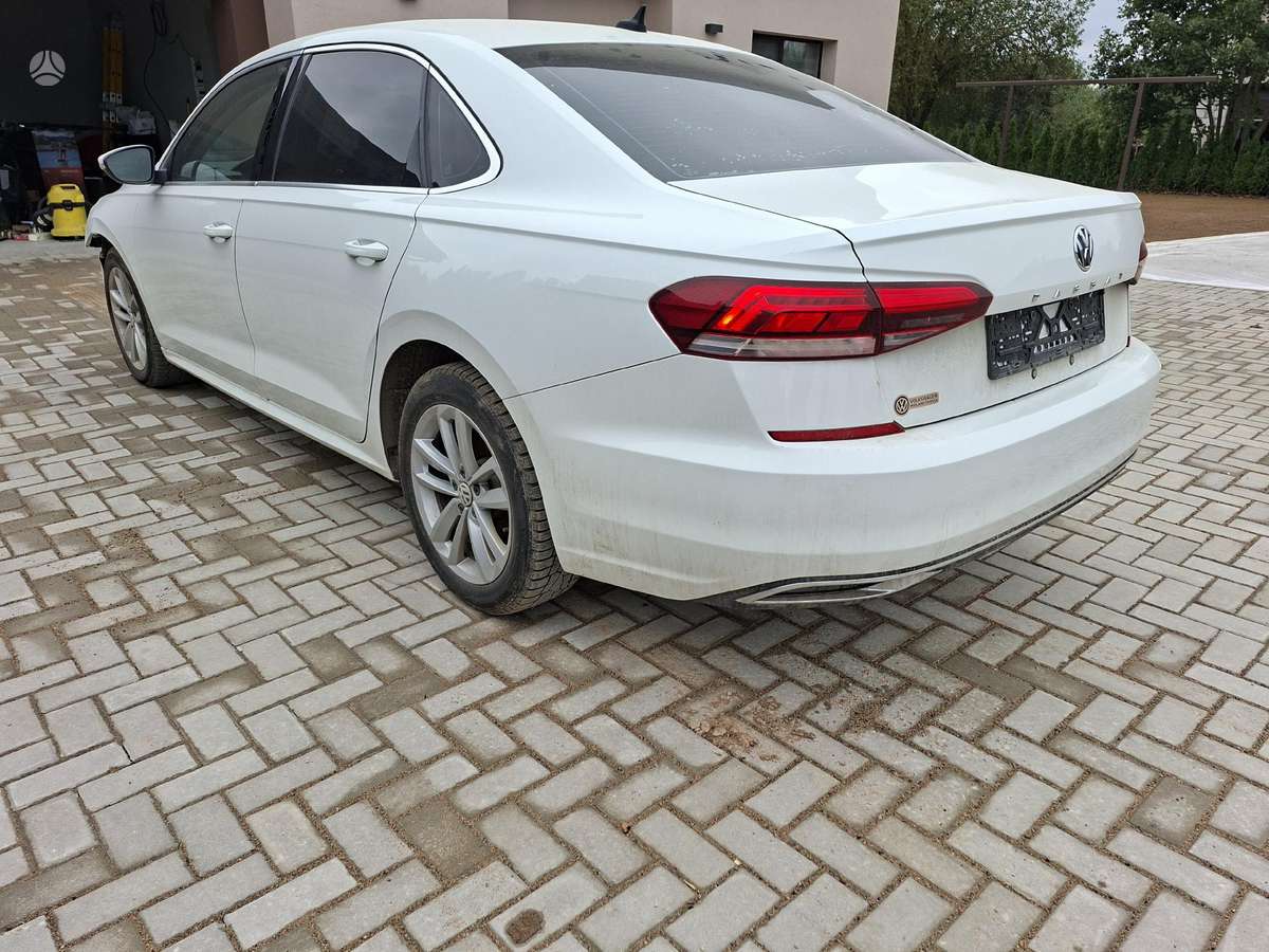 Volkswagen Passat, Usa, Usa modelis