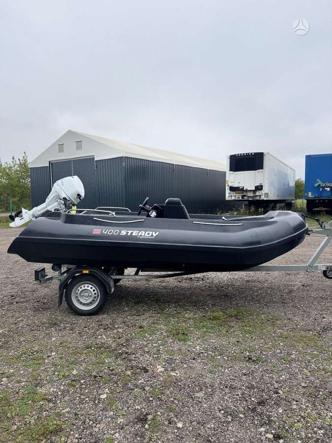 Pioner 400 Steady, yachts / cruisers