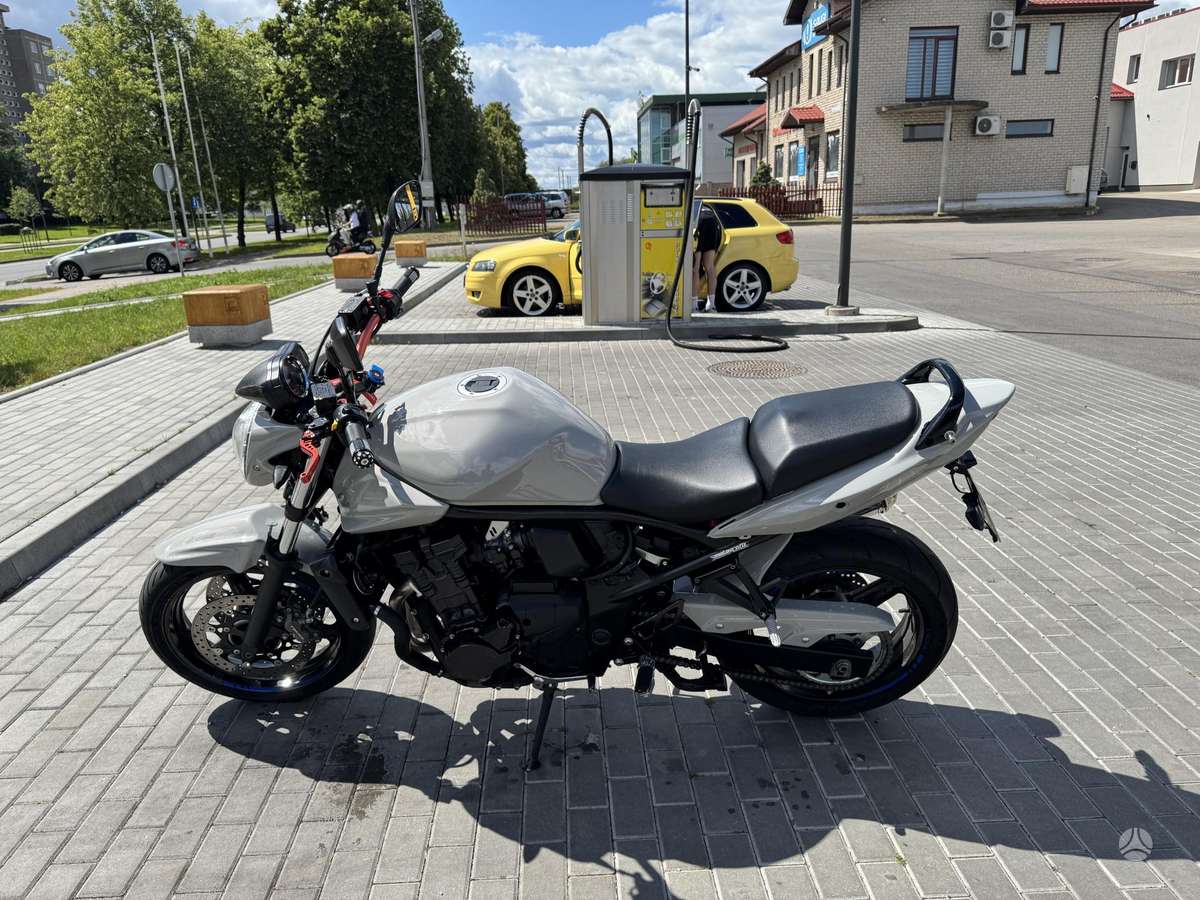Suzuki GSF (Bandit), street / classic