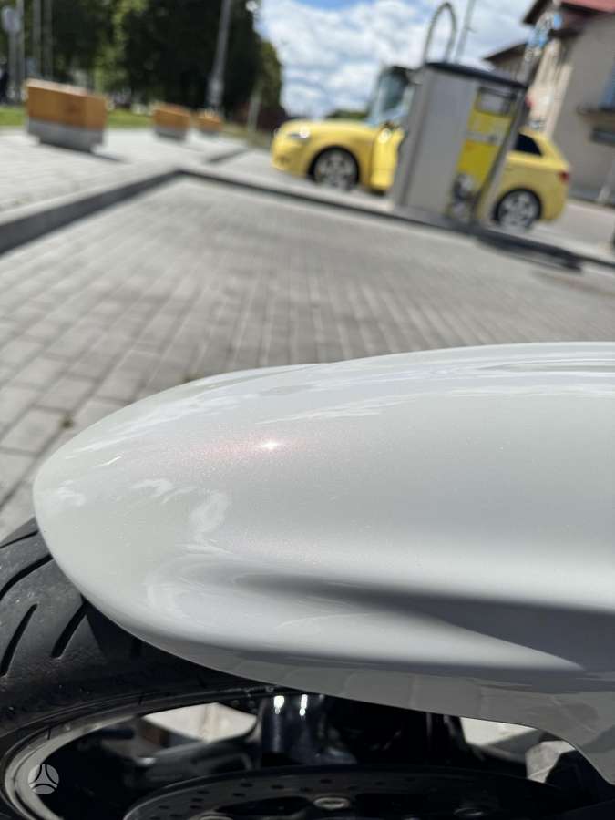 Suzuki GSF (Bandit), street / classic