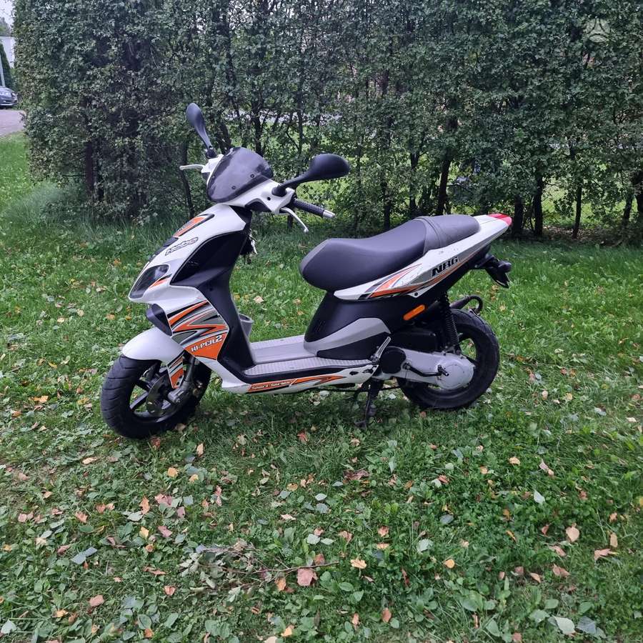 Piaggio NRG 49cc, scooters / mopeds