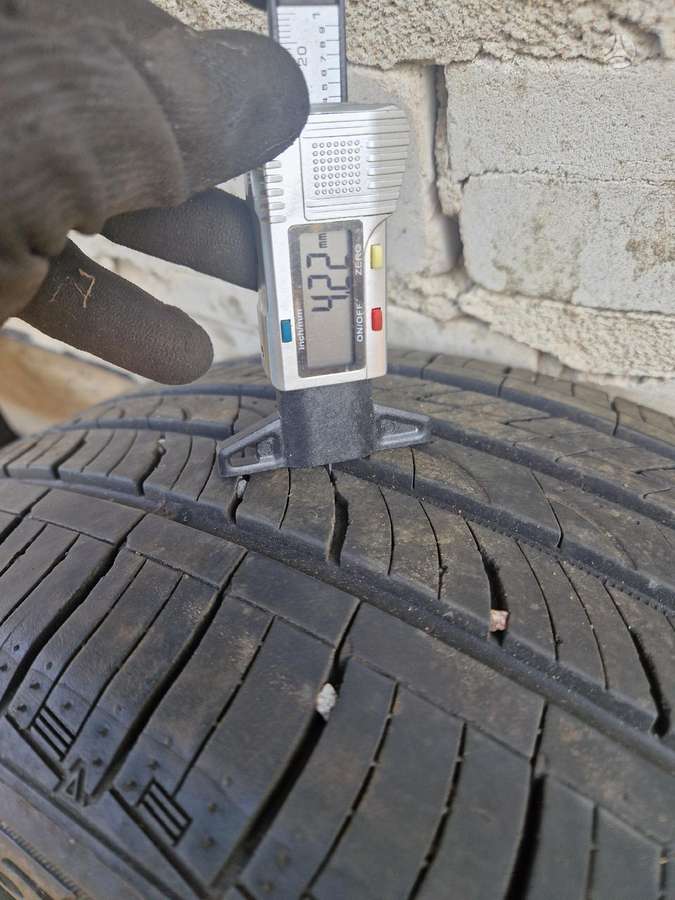Nexen N5000 plius, всесезонные 235/50 R18