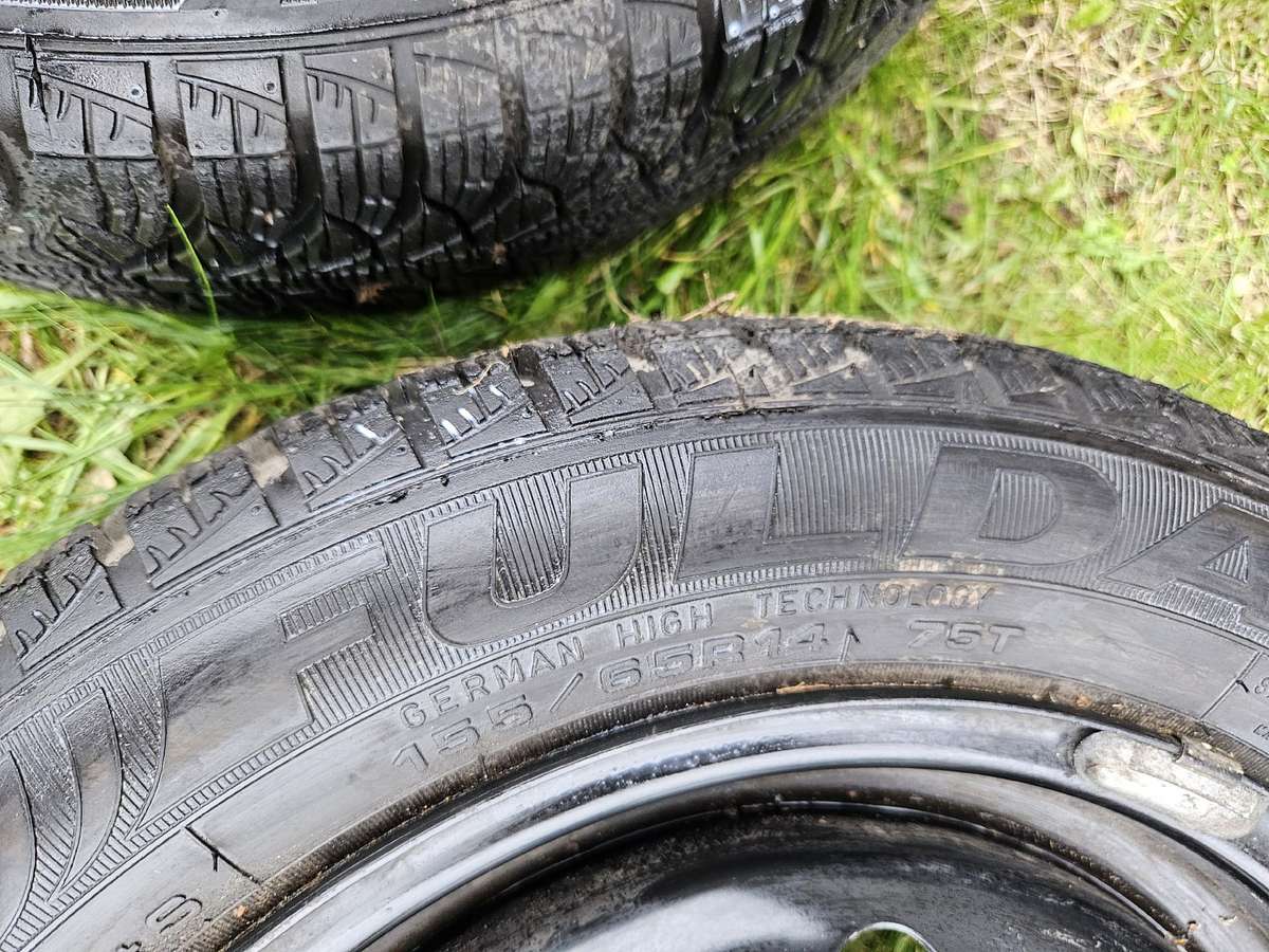 Toyota Aygo, tērauda apzīmogoti, R14