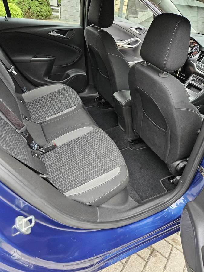 Opel Astra, 1.2 l., Универсал