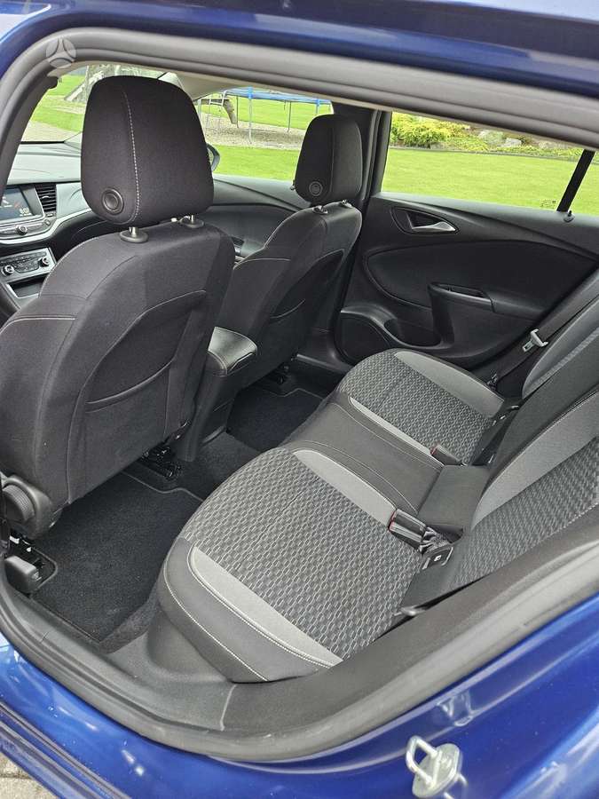 Opel Astra, 1.2 l., Универсал