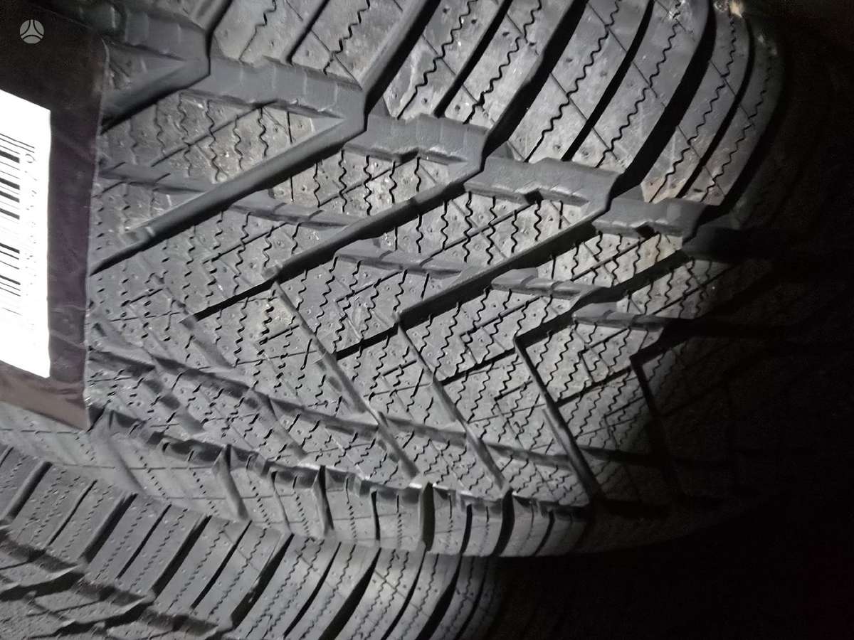 -Kita-, зимние 215/65 R17
