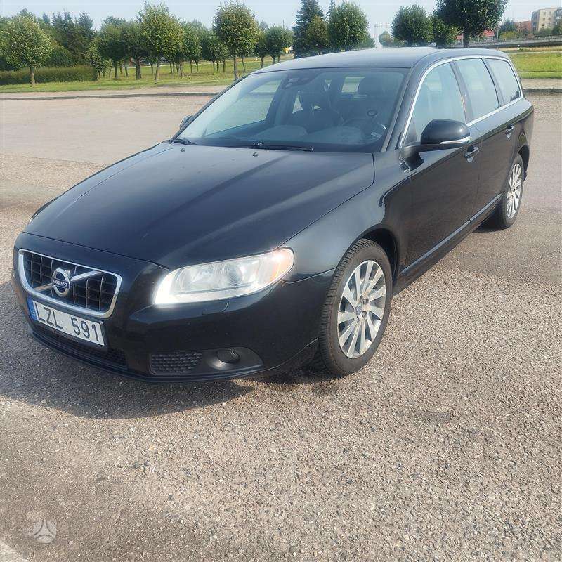 Volvo V70, 2.0 l., Универсал