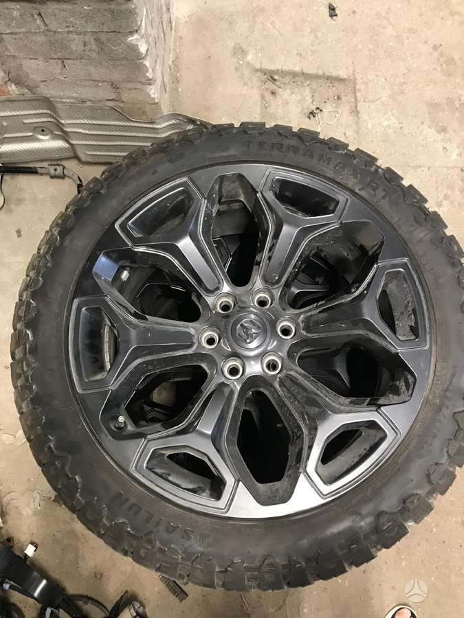 Dodge Ram детали кузова