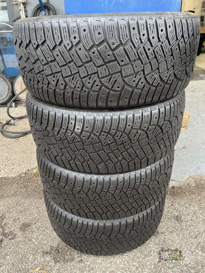 Continental IceContact 2, winter 245/45 R19