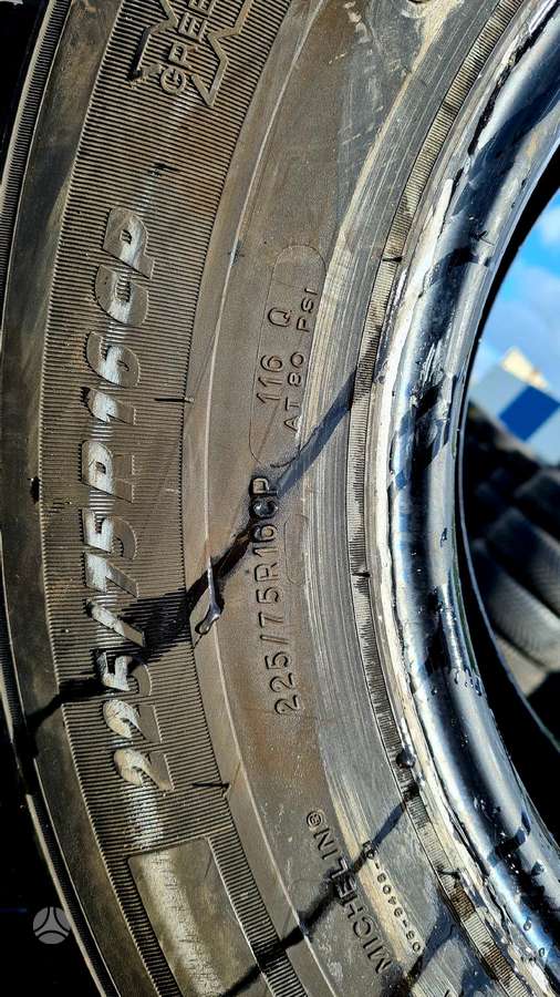 Michelin, all-season 225/75 R16