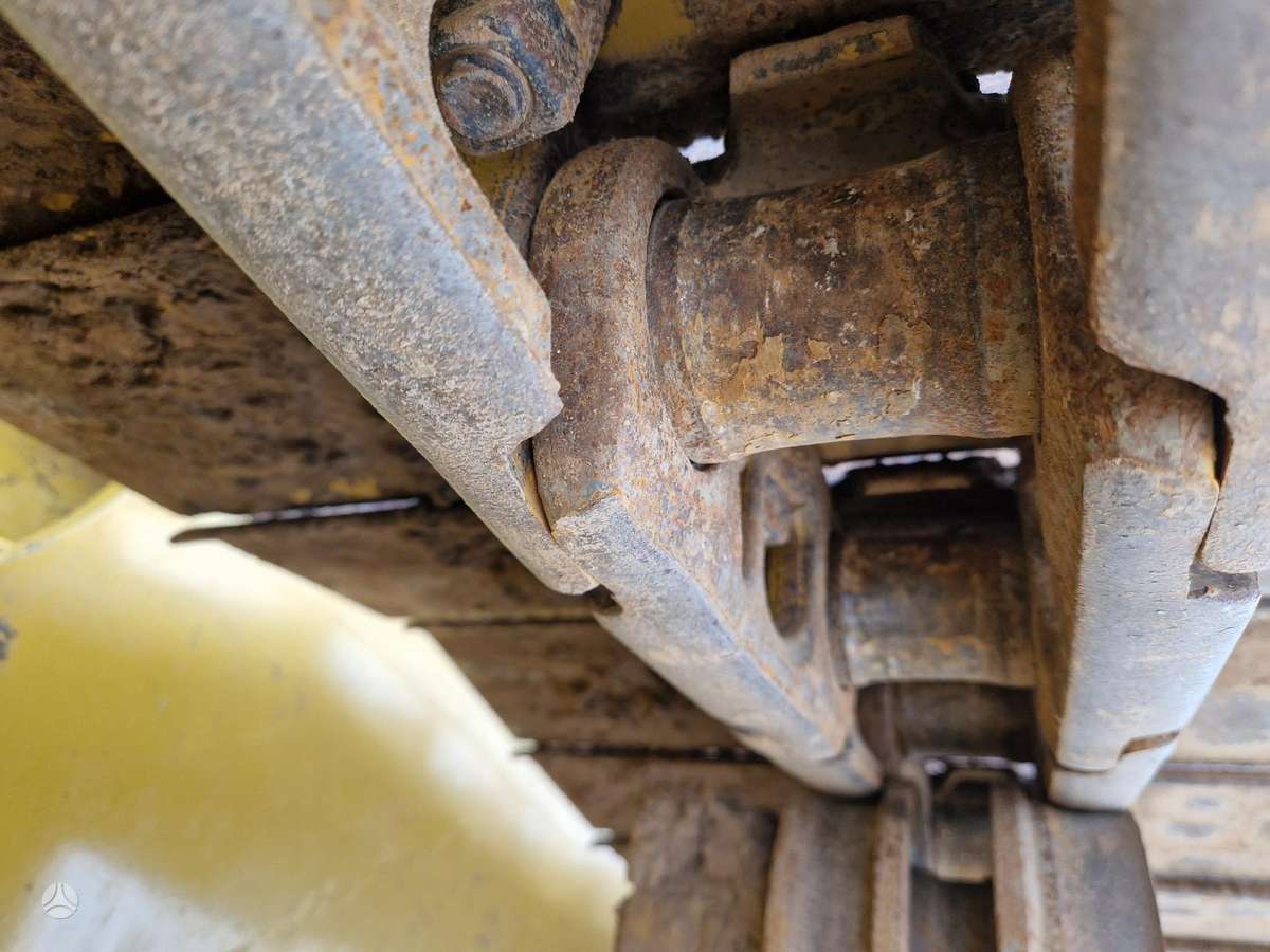 Caterpillar D6K2, buldozeriai