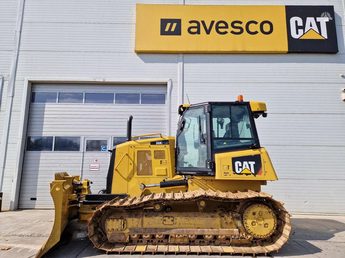 Caterpillar D6K2, buldozeriai