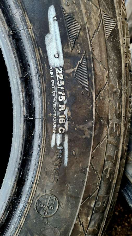 Continental, all-season 225/75 R16