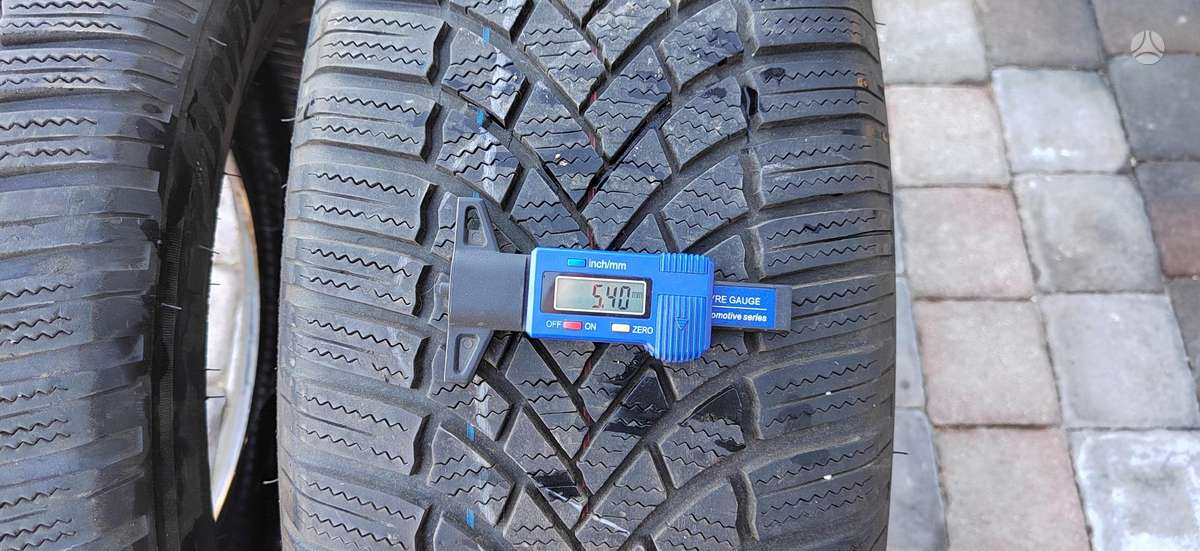 Bridgestone Blizak LM 005, winter 225/50 R18