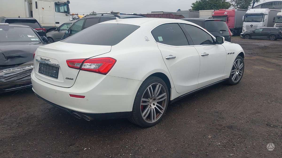 Maserati Ghibli