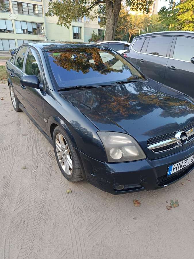 Opel Vectra, 2.2 l., Хэтчбек