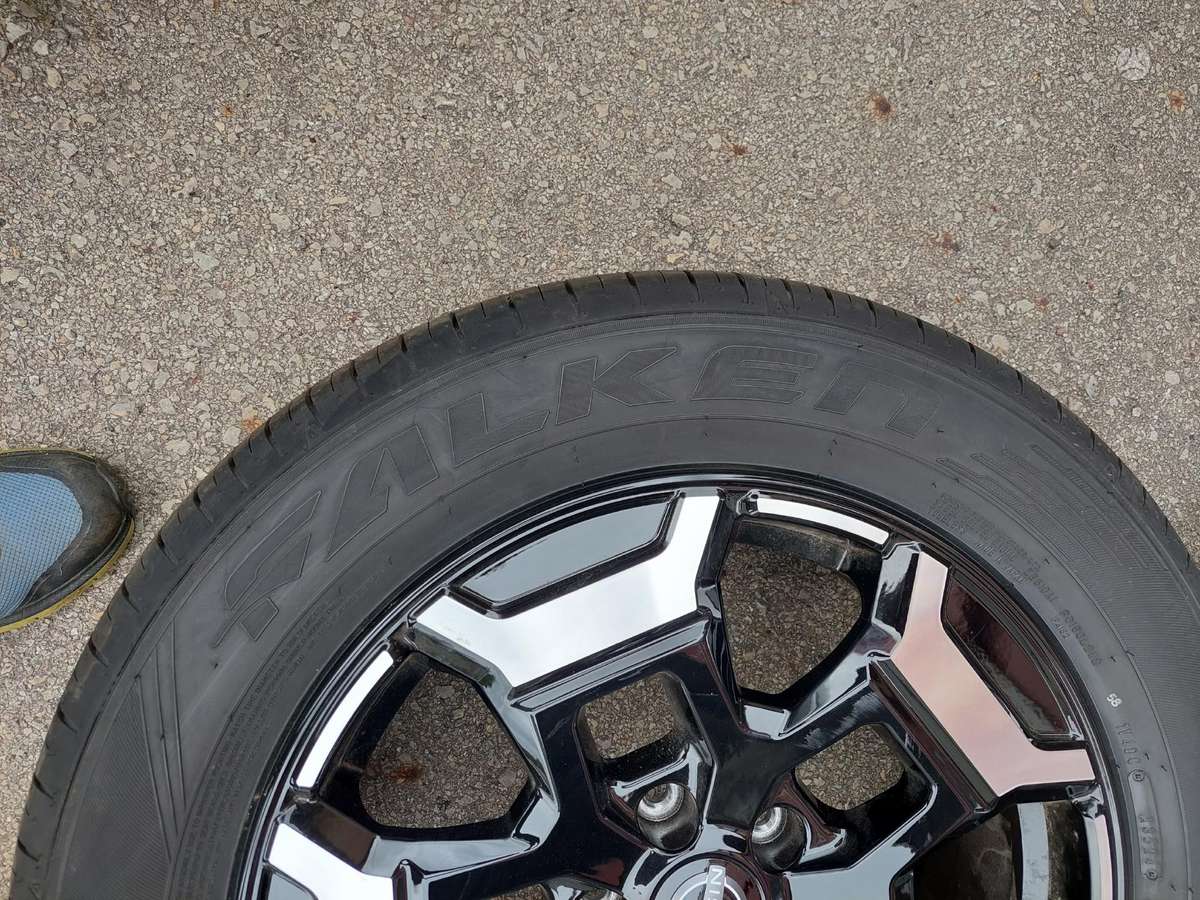 Falken, летние 235/60 R18