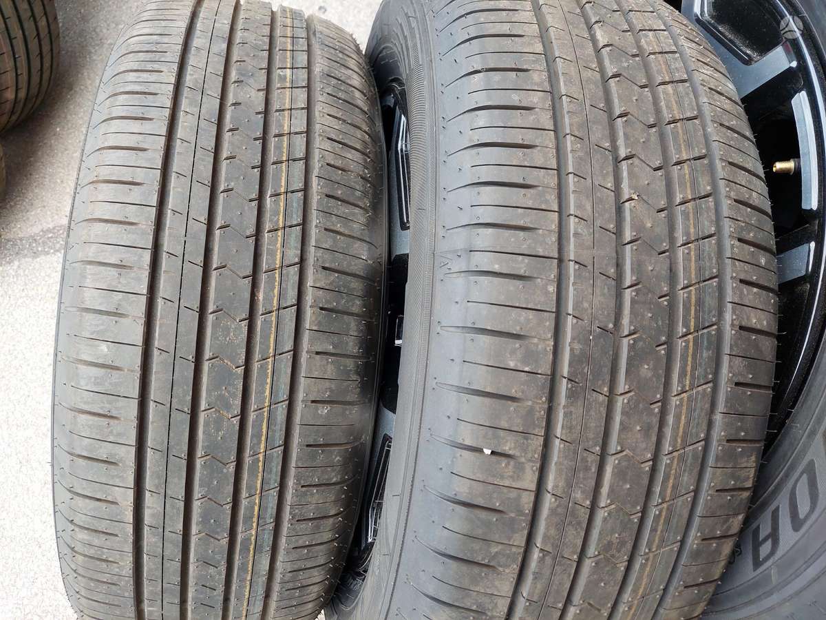 Falken, летние 235/60 R18