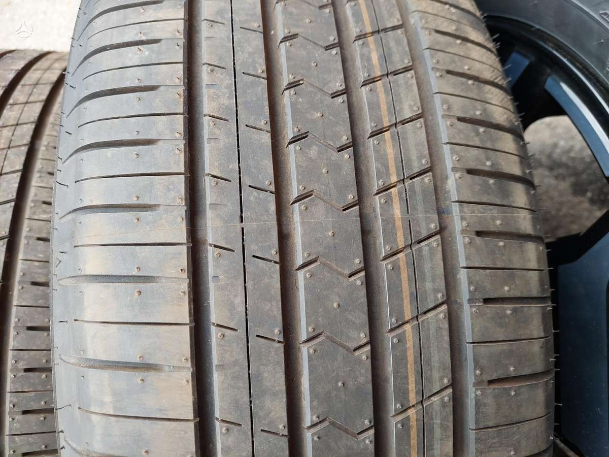 Falken, летние 235/60 R18