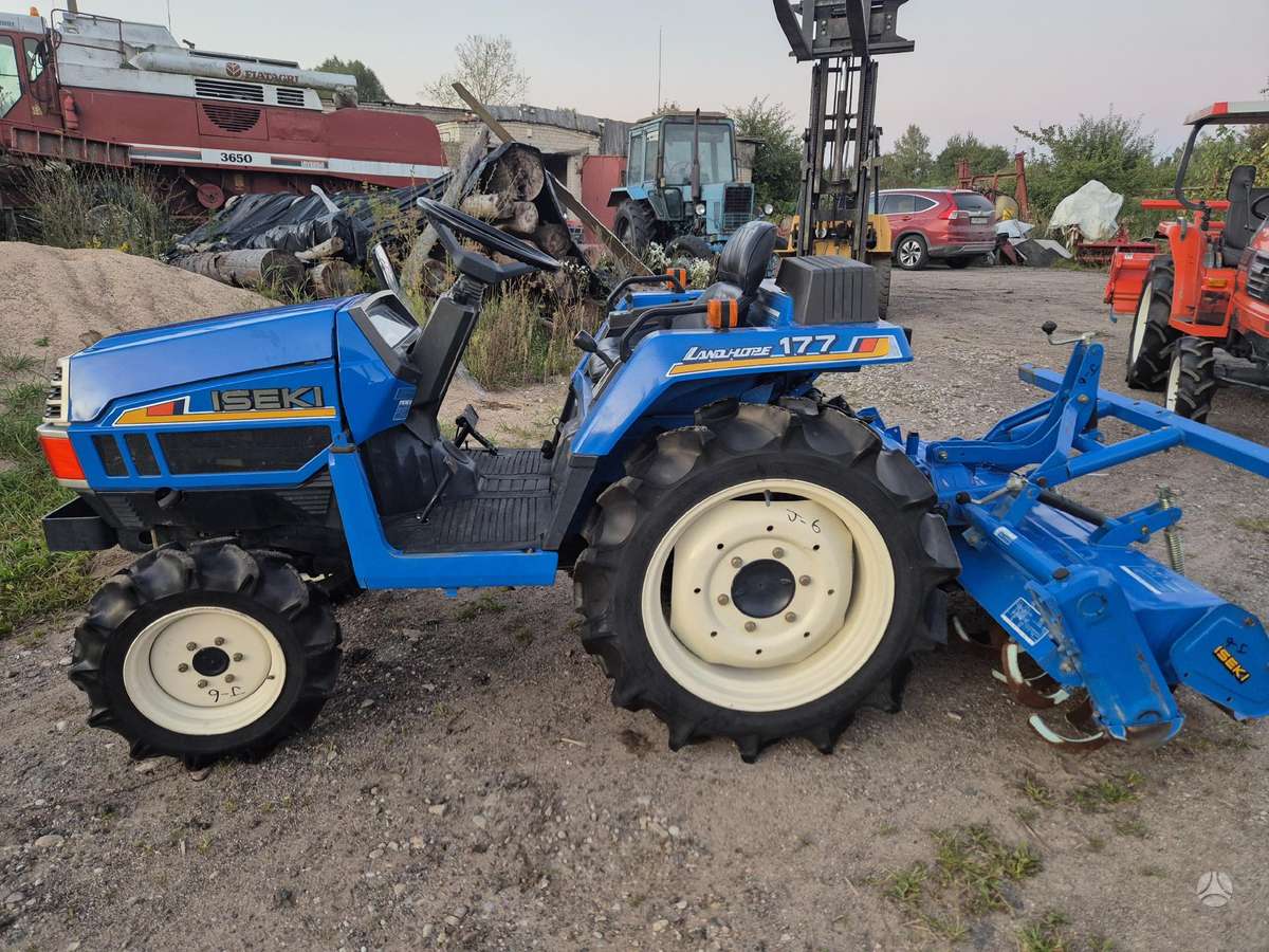Iseki -, tractors