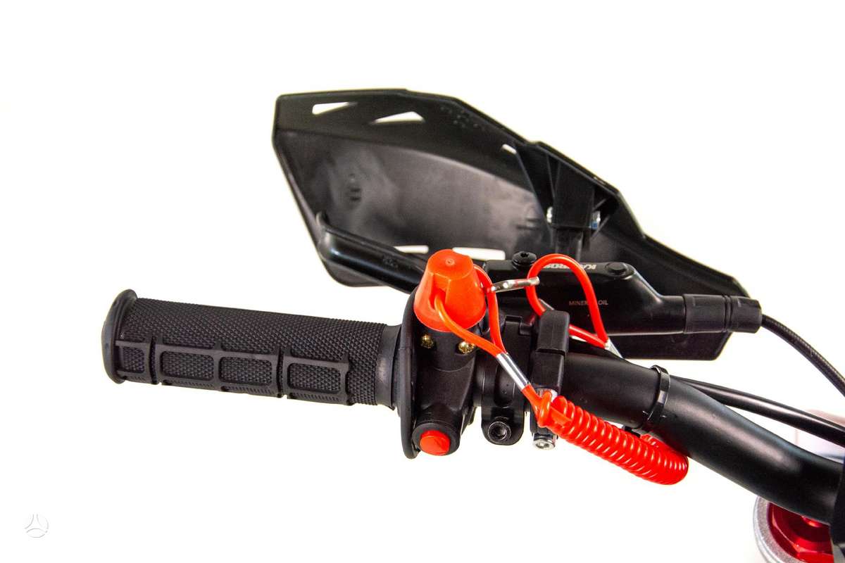 Asix 710 60cc, krosiniai