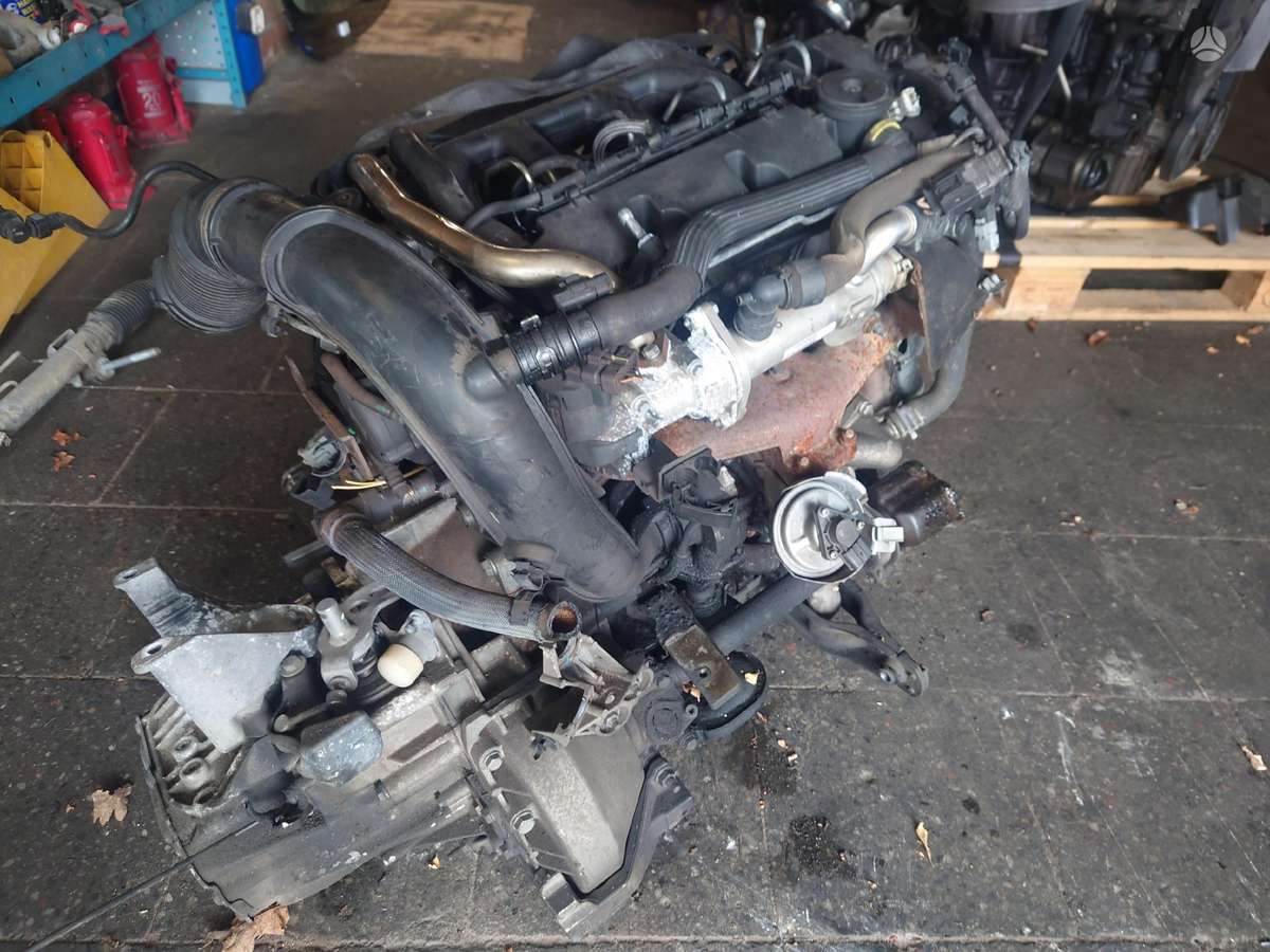 Peugeot 407 по частям