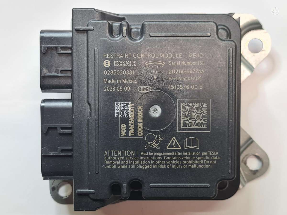 Tesla Model 3 R7f701330a secured locked 1512876 00 e 0285020158