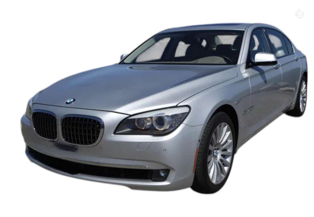 BMW 730, N57 D30 A TITANSILBER METALLIC (354)