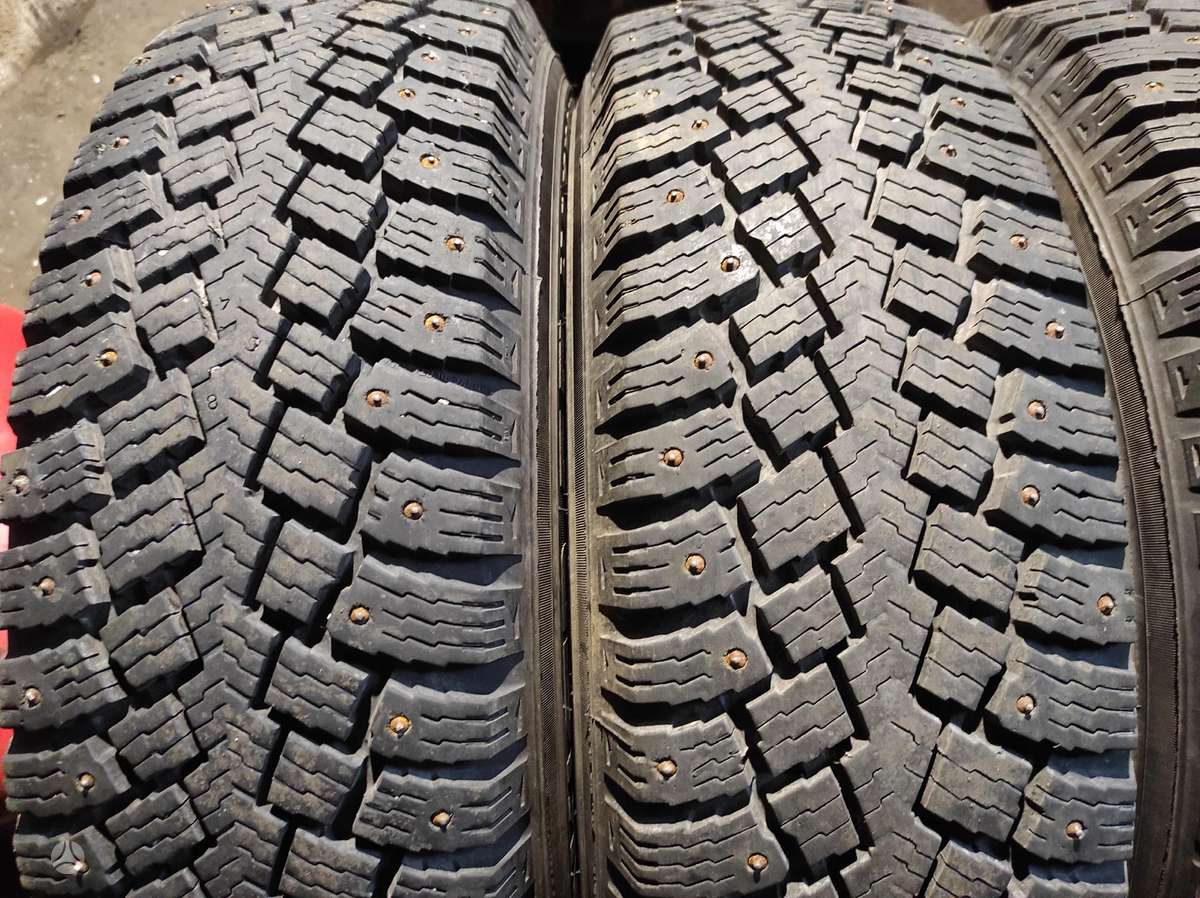 Goodyear, зимние 215/75 R16