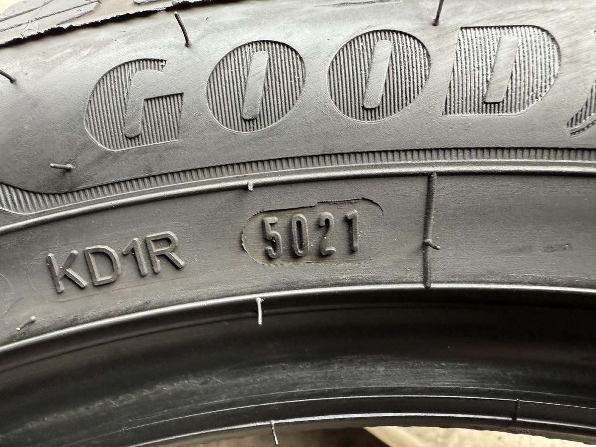 Goodyear Ultragrip performance+, зимние 225/50 R18