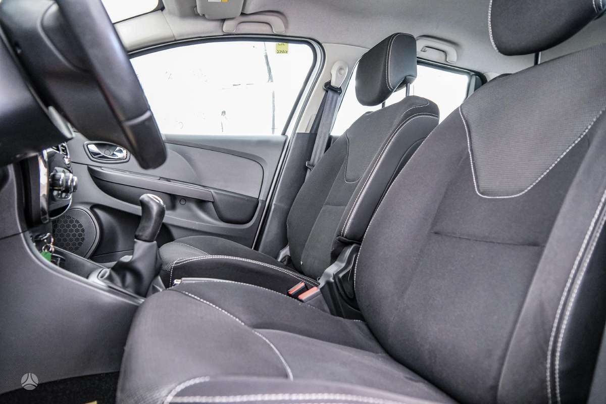 Renault Clio, 0.9 l., hatchback