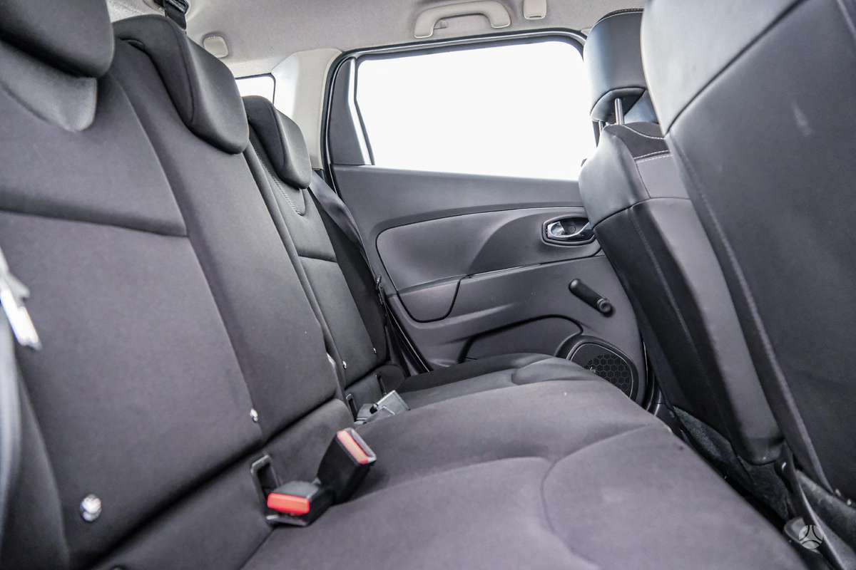 Renault Clio, 0.9 l., hatchback