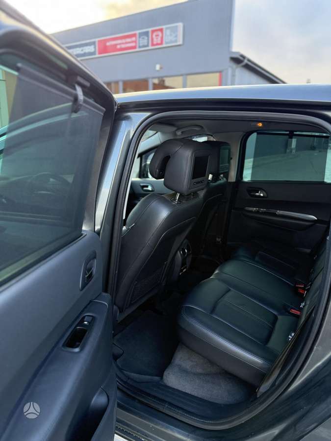 Peugeot 3008 - 8